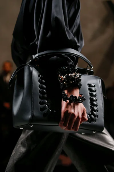 Look 104